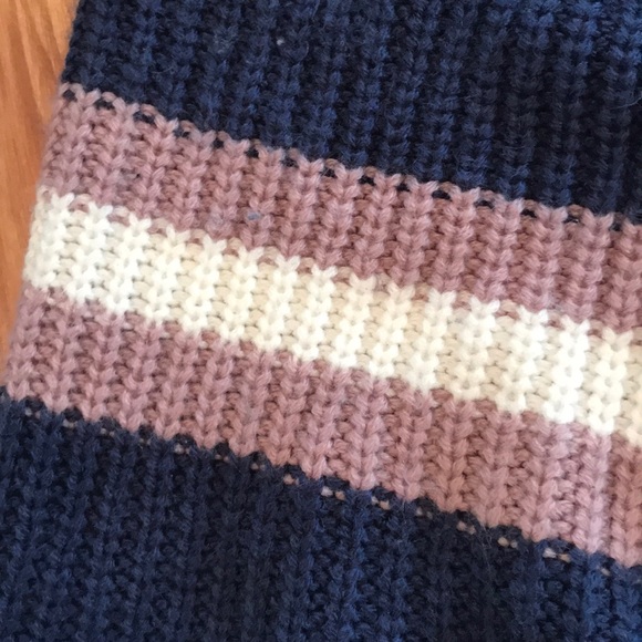 Knit sweater - Picture 3 of 5